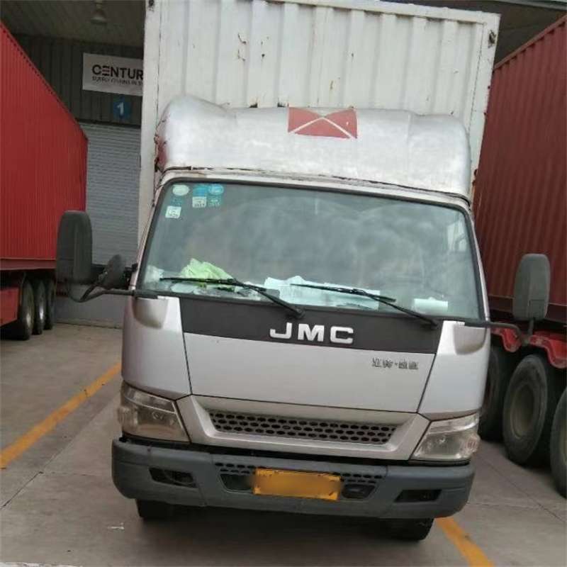 昌都市霍城县：物流专线的高效货运之旅
